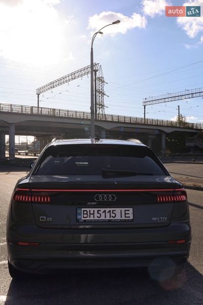 Фото Audi Q8 з оголошення AUTO.RIA