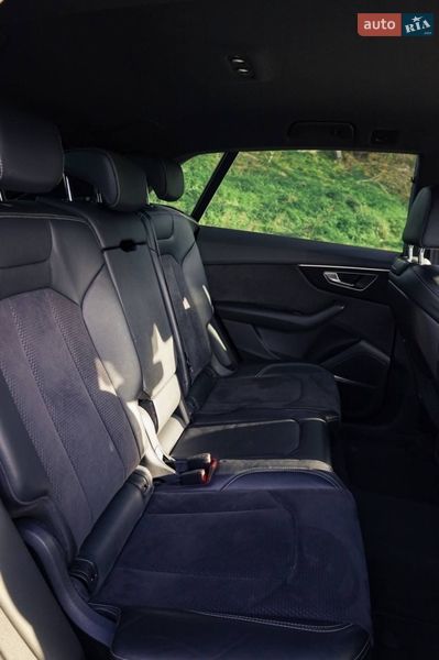 Фото Audi Q8 з оголошення AUTO.RIA