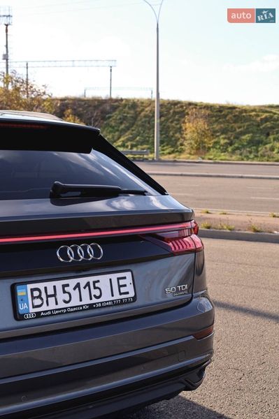 Фото Audi Q8 з оголошення AUTO.RIA