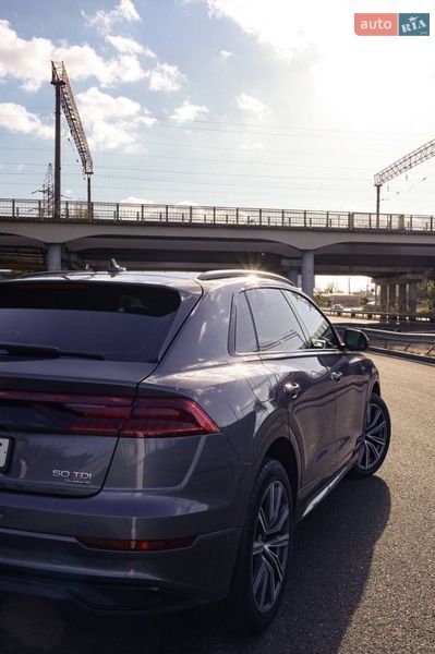 Фото Audi Q8 з оголошення AUTO.RIA