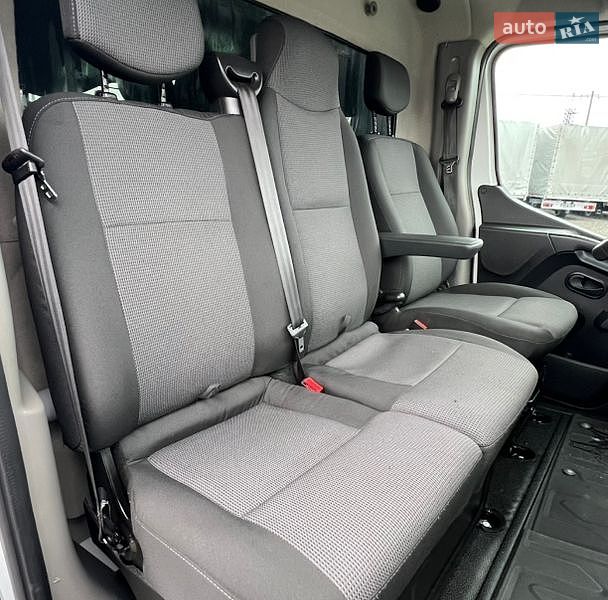 Фото Renault Master з оголошення AUTO.RIA