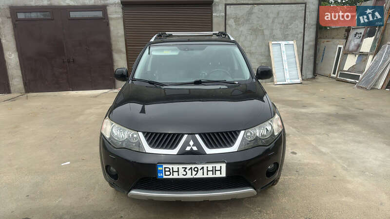 Фото Mitsubishi Outlander з оголошення AUTO.RIA