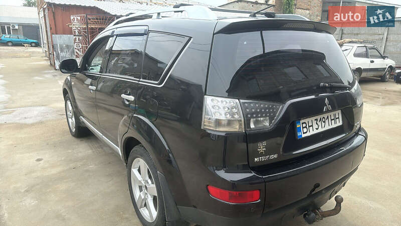 Фото Mitsubishi Outlander з оголошення AUTO.RIA
