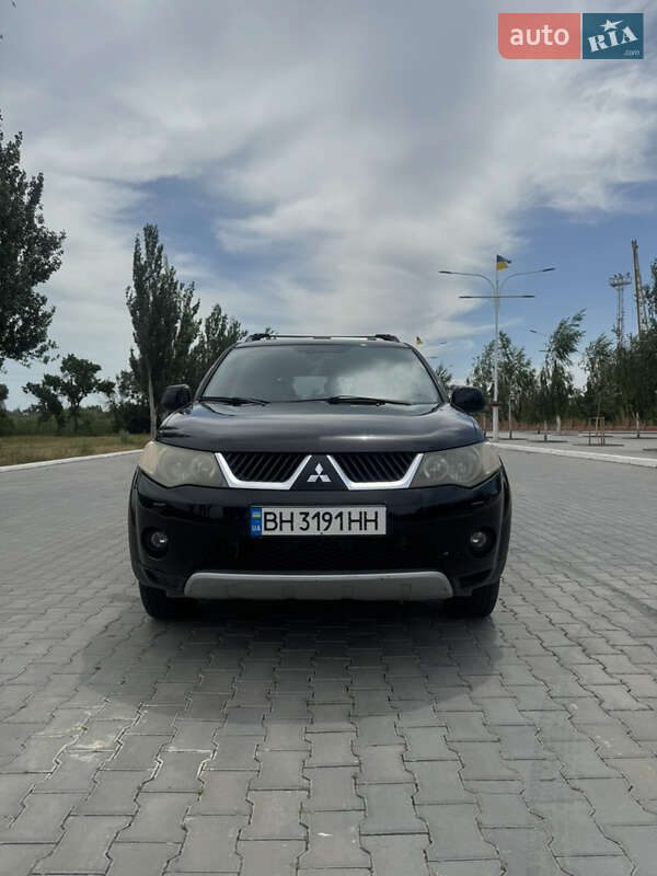 Фото Mitsubishi Outlander з оголошення AUTO.RIA