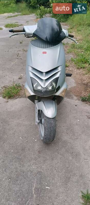 Фото Aprilia Leonardo 150 з оголошення AUTO.RIA