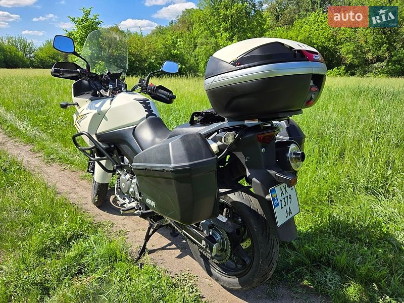 Фото Suzuki DL 650 з оголошення AUTO.RIA