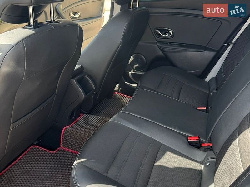 Фото Renault Megane з оголошення AUTO.RIA