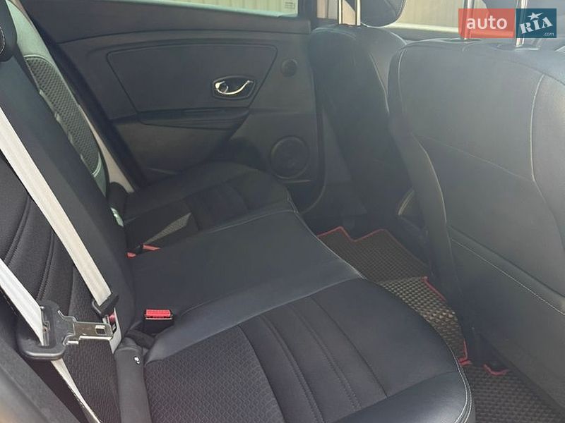 Фото Renault Megane з оголошення AUTO.RIA