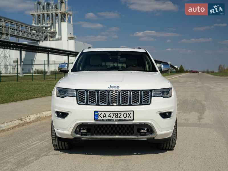 Фото Jeep Grand Cherokee з оголошення AUTO.RIA