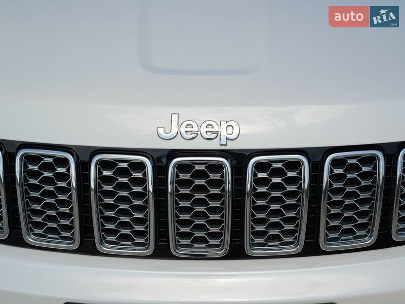 Фото Jeep Grand Cherokee з оголошення AUTO.RIA