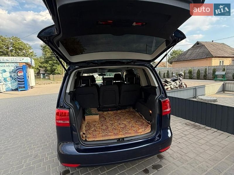 Фото Volkswagen Touran з оголошення AUTO.RIA