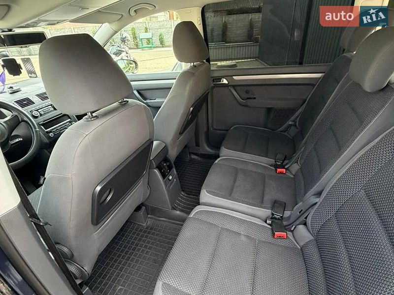 Фото Volkswagen Touran з оголошення AUTO.RIA