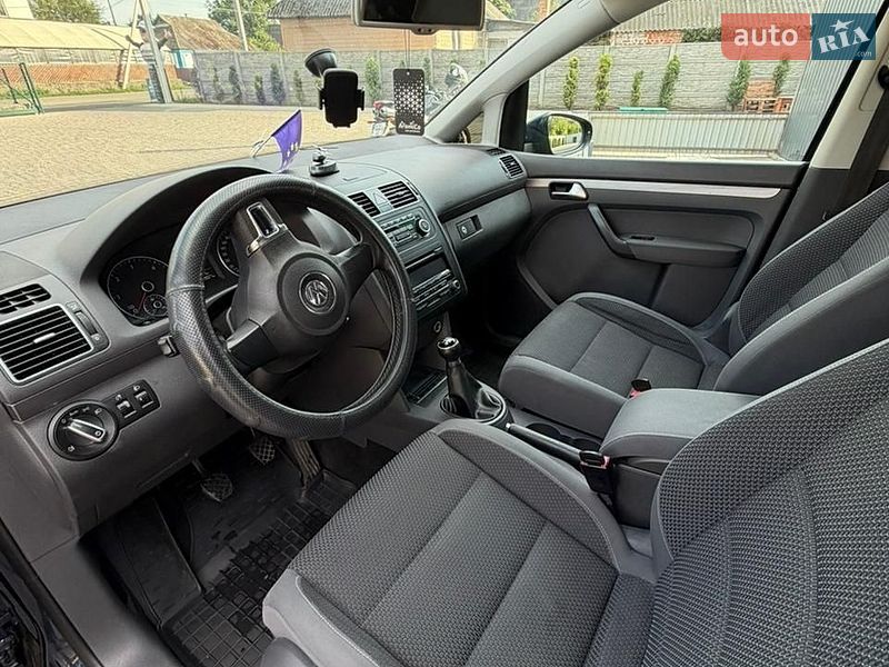 Фото Volkswagen Touran з оголошення AUTO.RIA