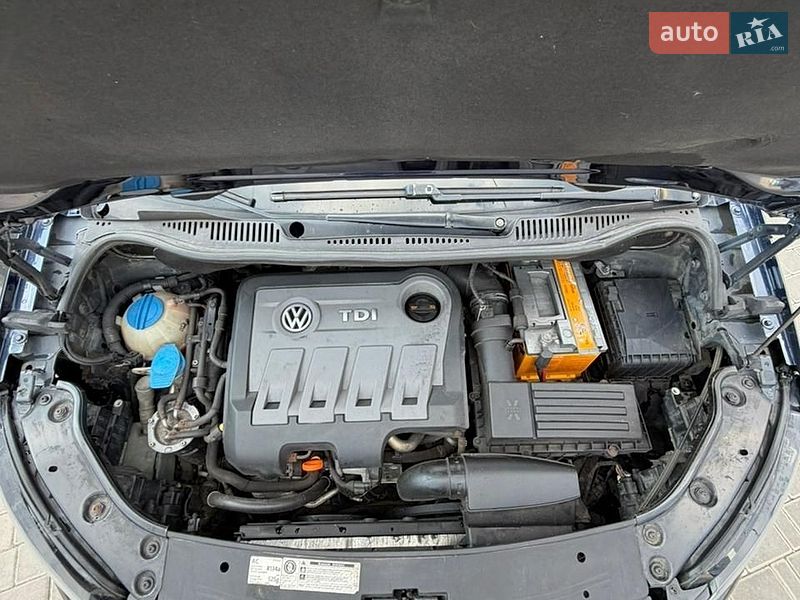 Фото Volkswagen Touran з оголошення AUTO.RIA