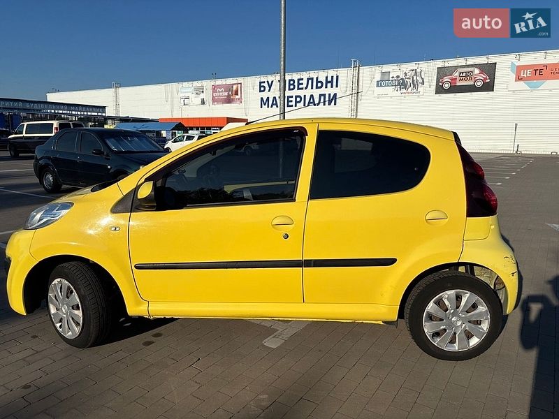 Фото Peugeot 107 з оголошення AUTO.RIA