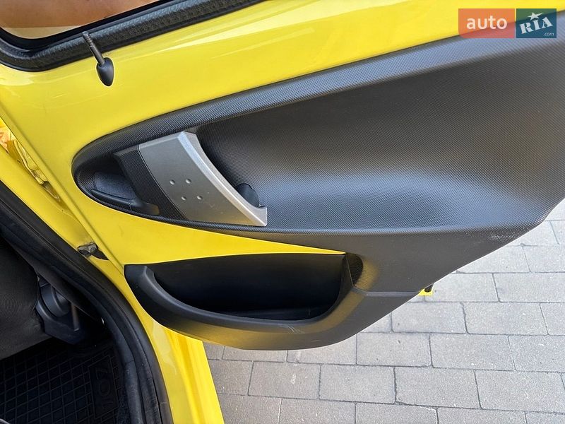 Фото Peugeot 107 з оголошення AUTO.RIA