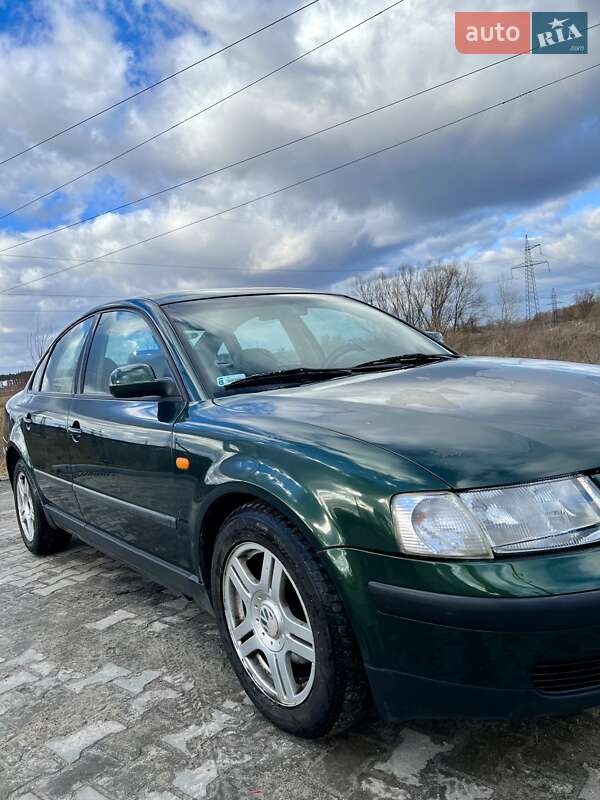 Фото Volkswagen Passat з оголошення AUTO.RIA
