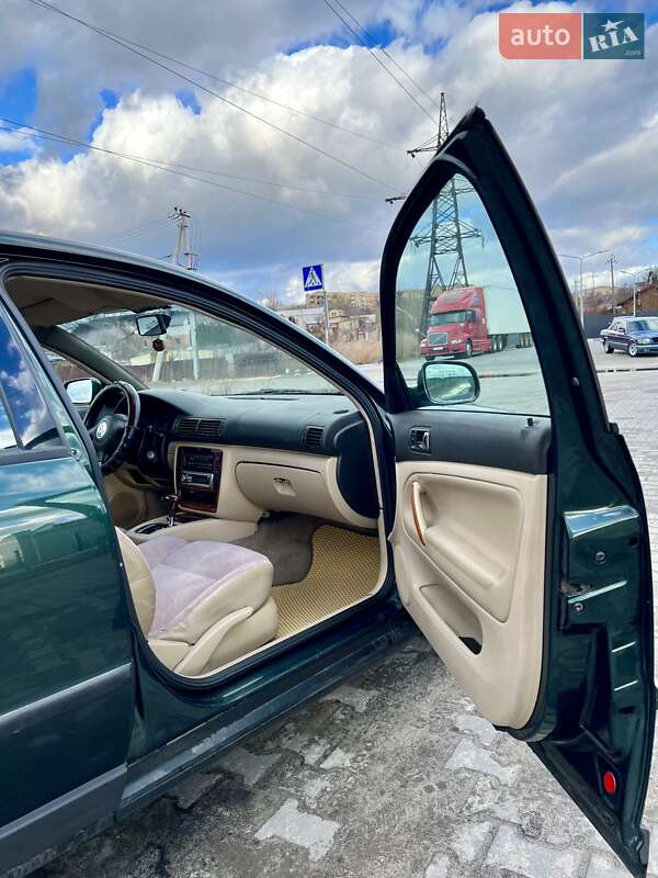 Фото Volkswagen Passat з оголошення AUTO.RIA
