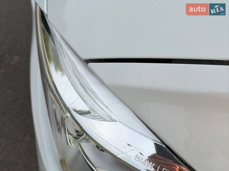 Фото BMW 3 Series з оголошення AUTO.RIA