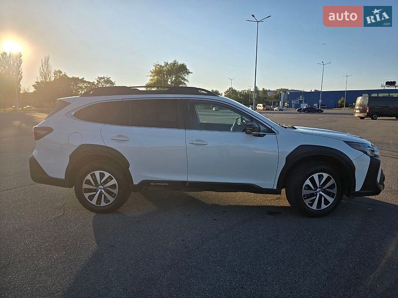 Фото Subaru Outback з оголошення AUTO.RIA