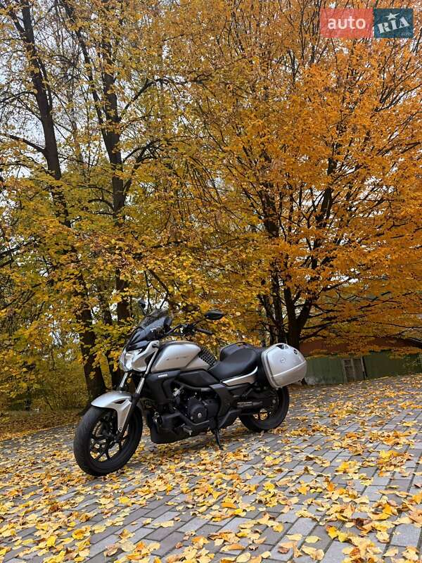 Фото Honda CTX 700N з оголошення AUTO.RIA