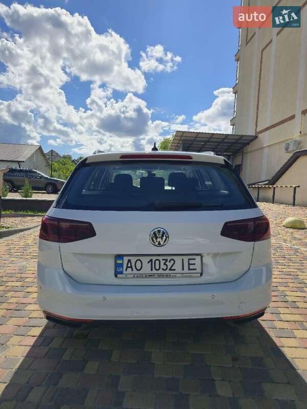 Фото Volkswagen Passat з оголошення AUTO.RIA