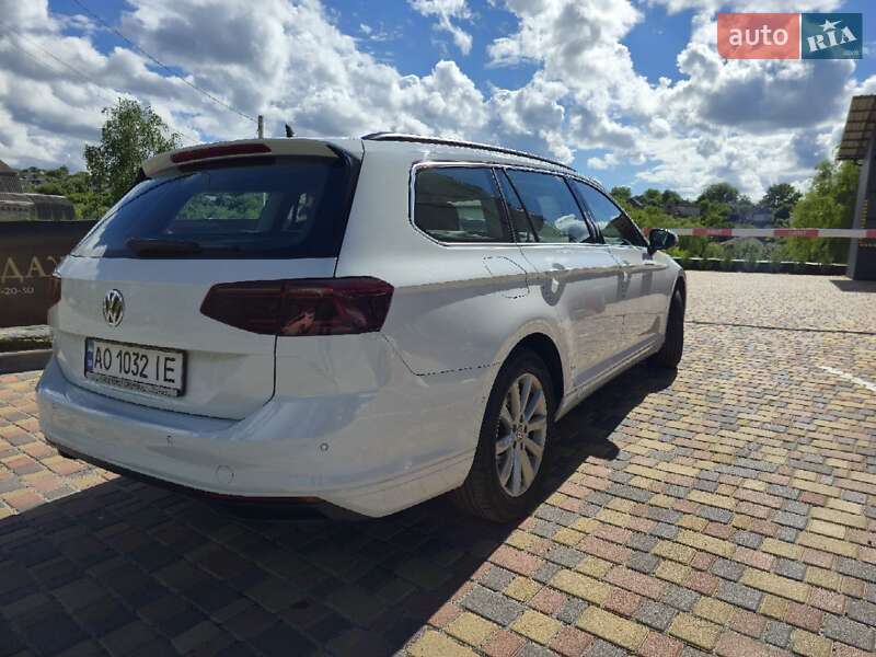 Фото Volkswagen Passat з оголошення AUTO.RIA