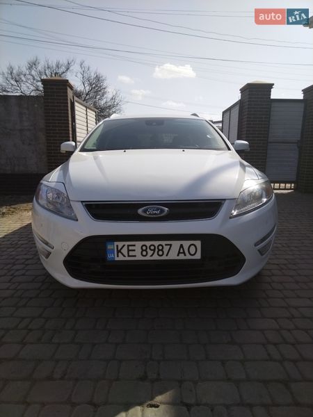 Фото Ford Mondeo з оголошення AUTO.RIA