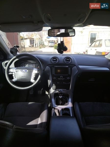 Фото Ford Mondeo з оголошення AUTO.RIA