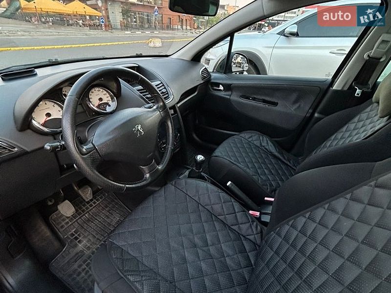 Фото Peugeot 207 з оголошення AUTO.RIA