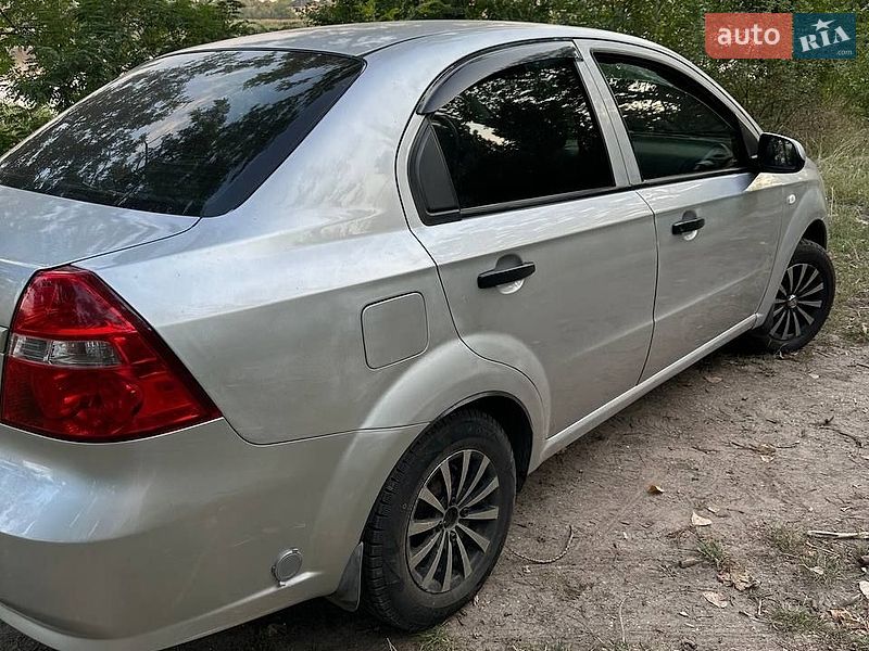 Фото Chevrolet Aveo з оголошення AUTO.RIA