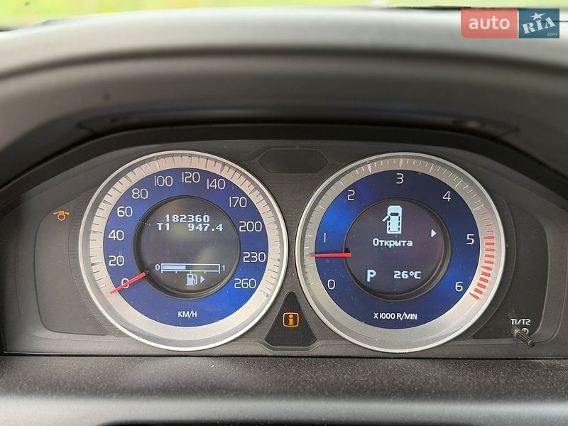 Фото Volvo XC60 з оголошення AUTO.RIA