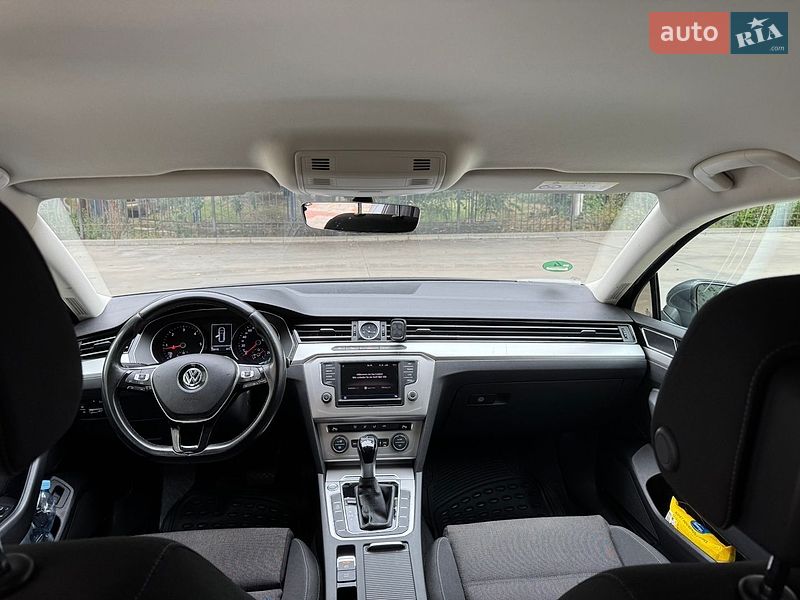 Фото Volkswagen Passat з оголошення AUTO.RIA