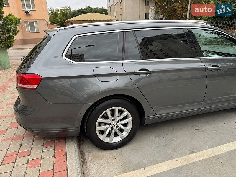 Фото Volkswagen Passat з оголошення AUTO.RIA