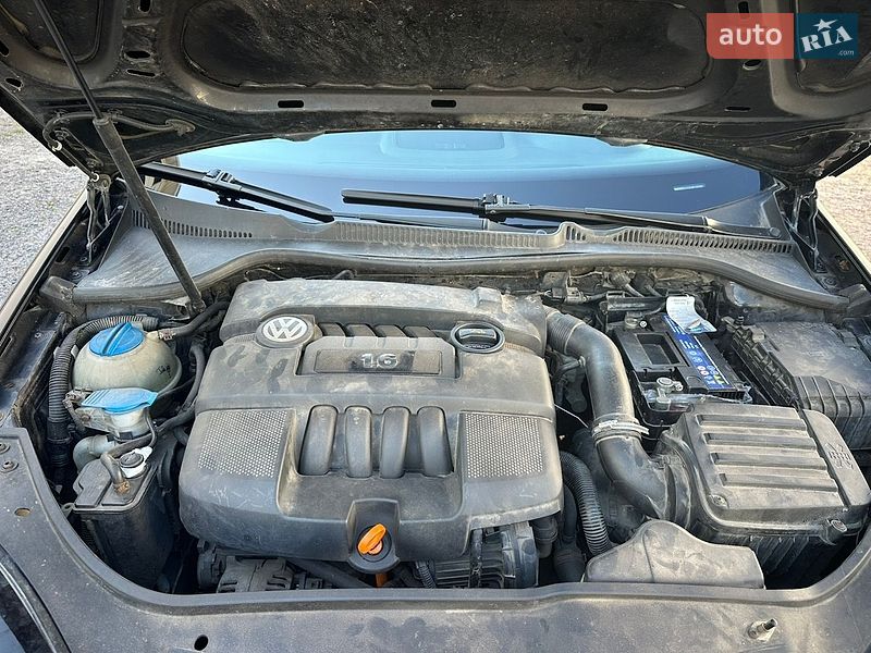 Фото Volkswagen Golf з оголошення AUTO.RIA