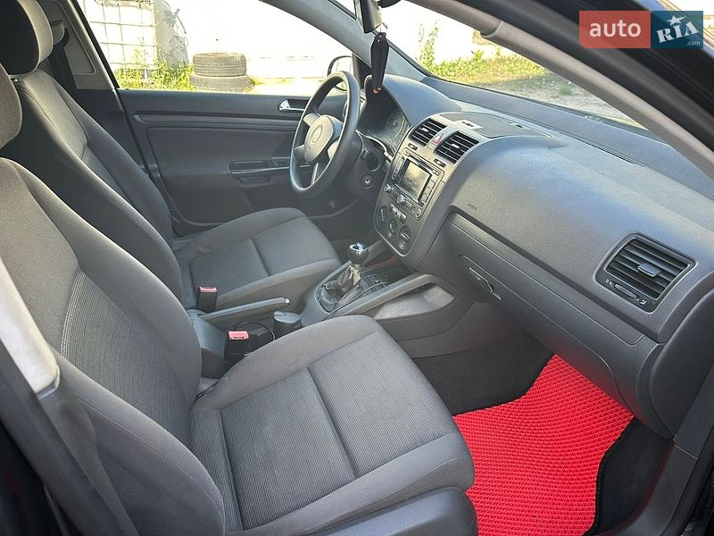 Фото Volkswagen Golf з оголошення AUTO.RIA