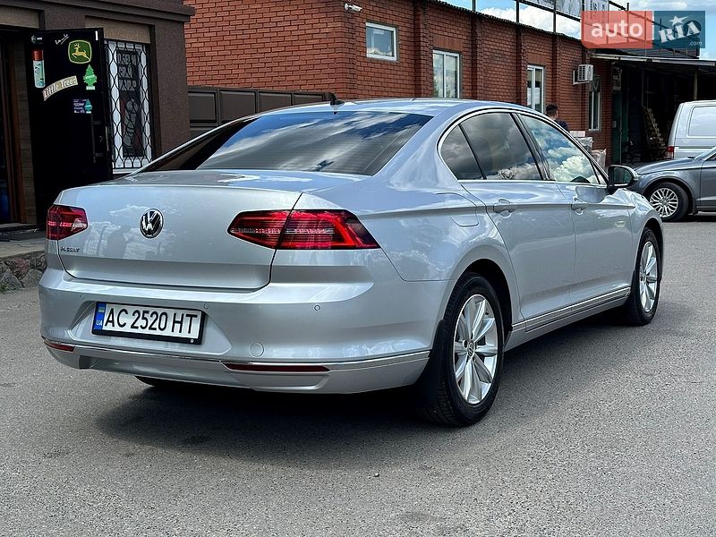 Фото Volkswagen Passat з оголошення AUTO.RIA