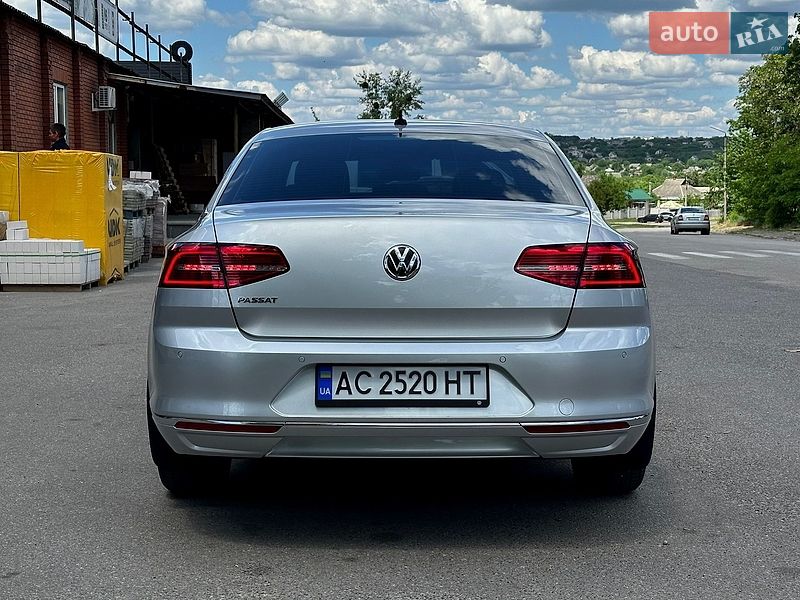Фото Volkswagen Passat з оголошення AUTO.RIA