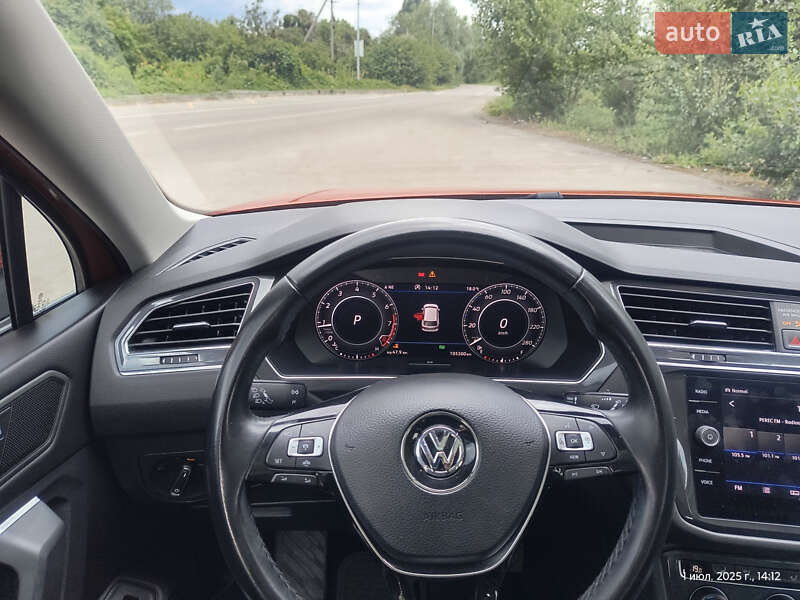 Фото Volkswagen Tiguan з оголошення AUTO.RIA