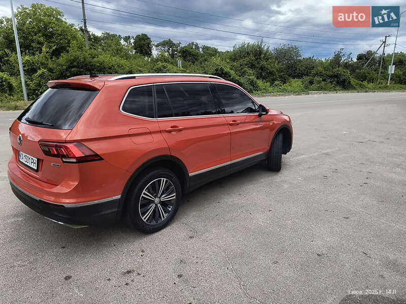 Фото Volkswagen Tiguan з оголошення AUTO.RIA