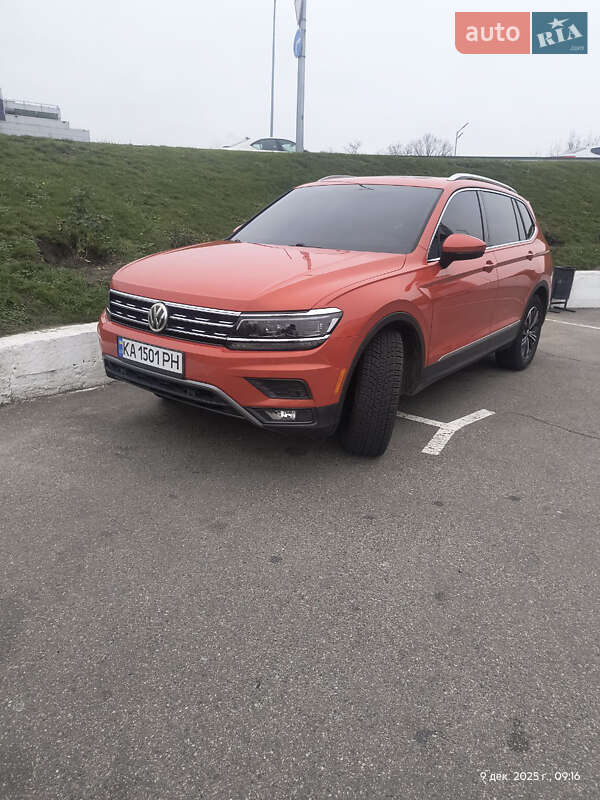 Фото Volkswagen Tiguan з оголошення AUTO.RIA