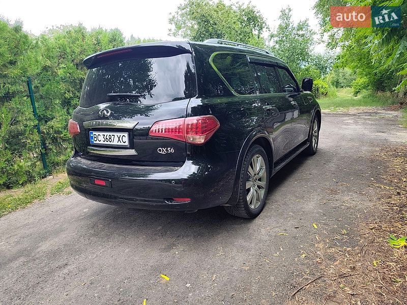 Фото Infiniti QX56 з оголошення AUTO.RIA