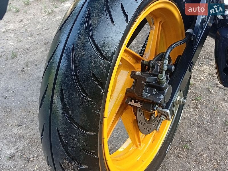 Фото Viper V 200CR з оголошення AUTO.RIA