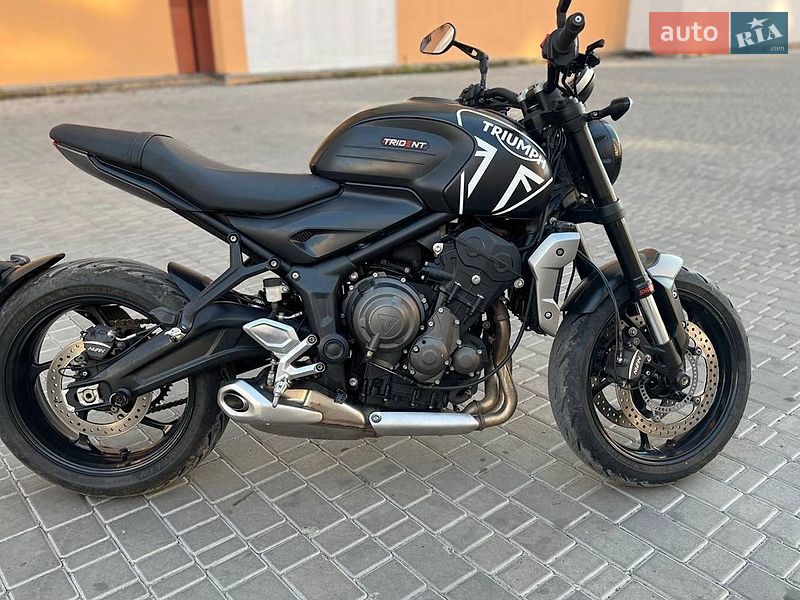 Фото Triumph Trident з оголошення AUTO.RIA