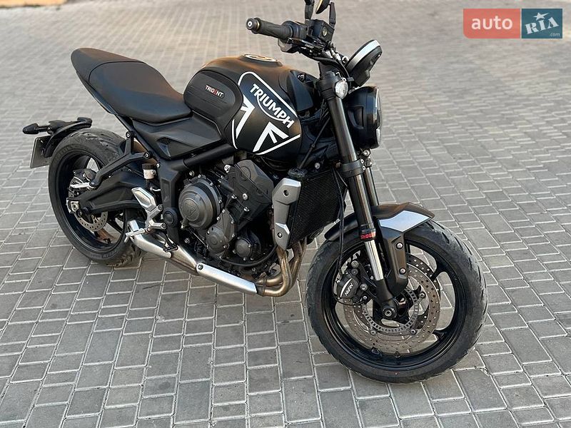 Фото Triumph Trident з оголошення AUTO.RIA