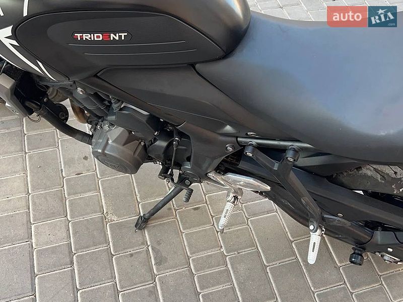 Фото Triumph Trident з оголошення AUTO.RIA