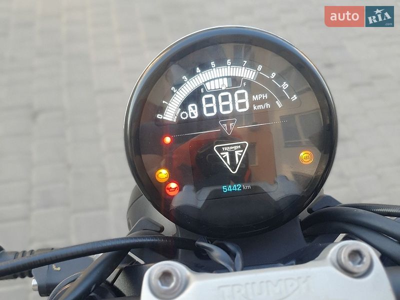 Фото Triumph Trident з оголошення AUTO.RIA