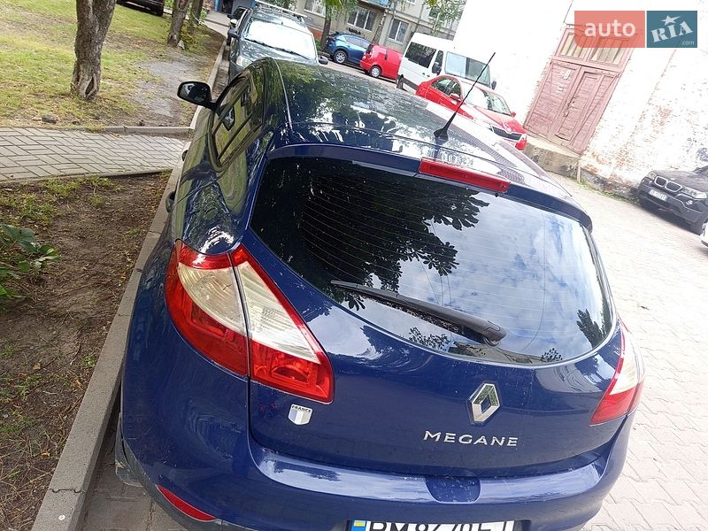 Фото Renault 3 з оголошення AUTO.RIA