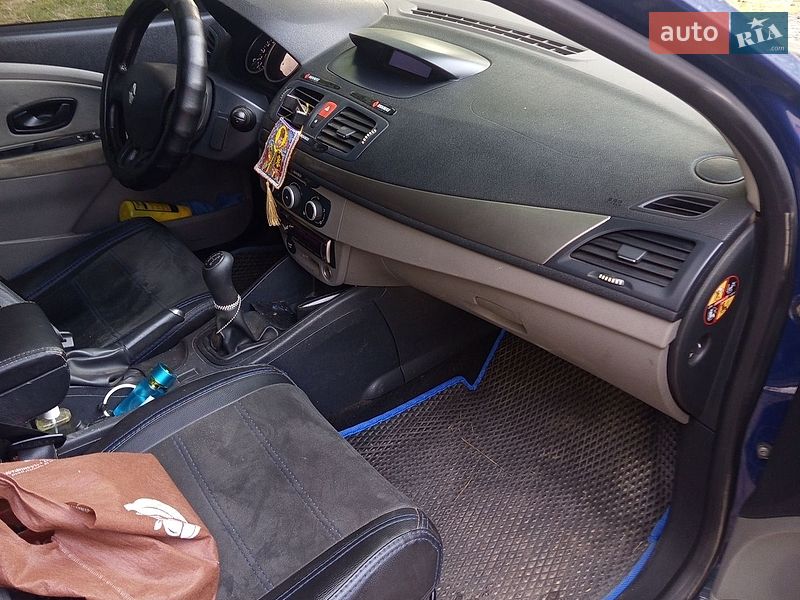 Фото Renault 3 з оголошення AUTO.RIA