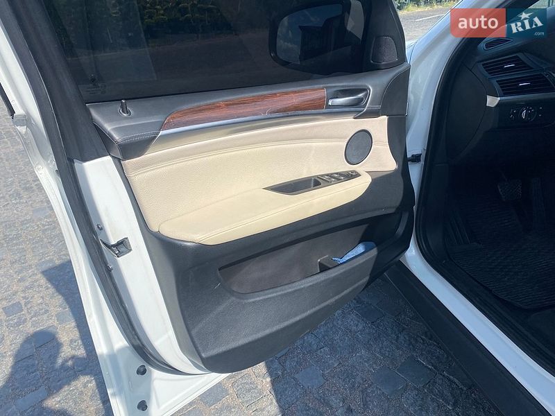 Фото BMW X6 з оголошення AUTO.RIA